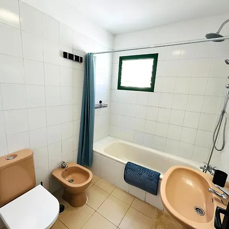 Silent With Cozy Terrace And Ocean View Apartamento Arona (Tenerife)