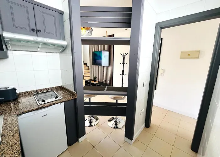 Silent With Cozy Terrace And Ocean View * Arona (Tenerife)