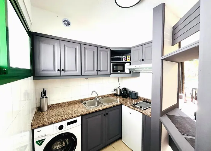 Appartement Silent With Cozy Terrace And Ocean View *